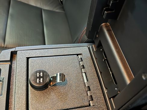 Used 2023 Toyota Tacoma TRD Pro image 8