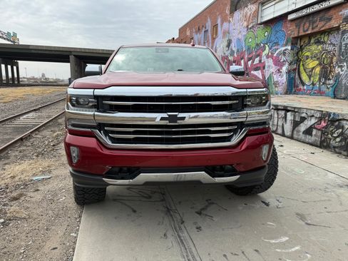 Used 2018 Chevrolet Silverado 1500 High Country w/ High Desert Package image 6