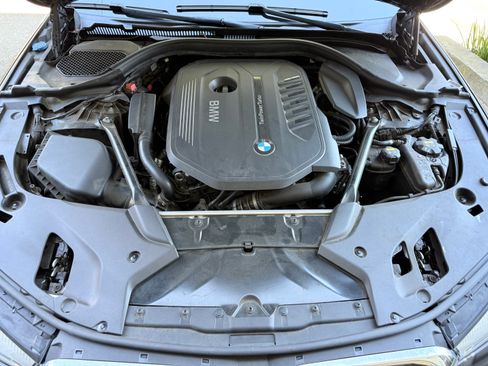 Used 2018 BMW 540i xDrive AWD/4WD image 12