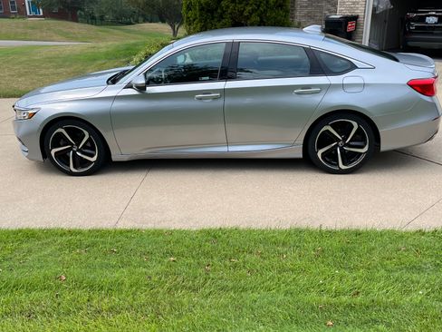 Used 2020 Honda Accord Sport image 5