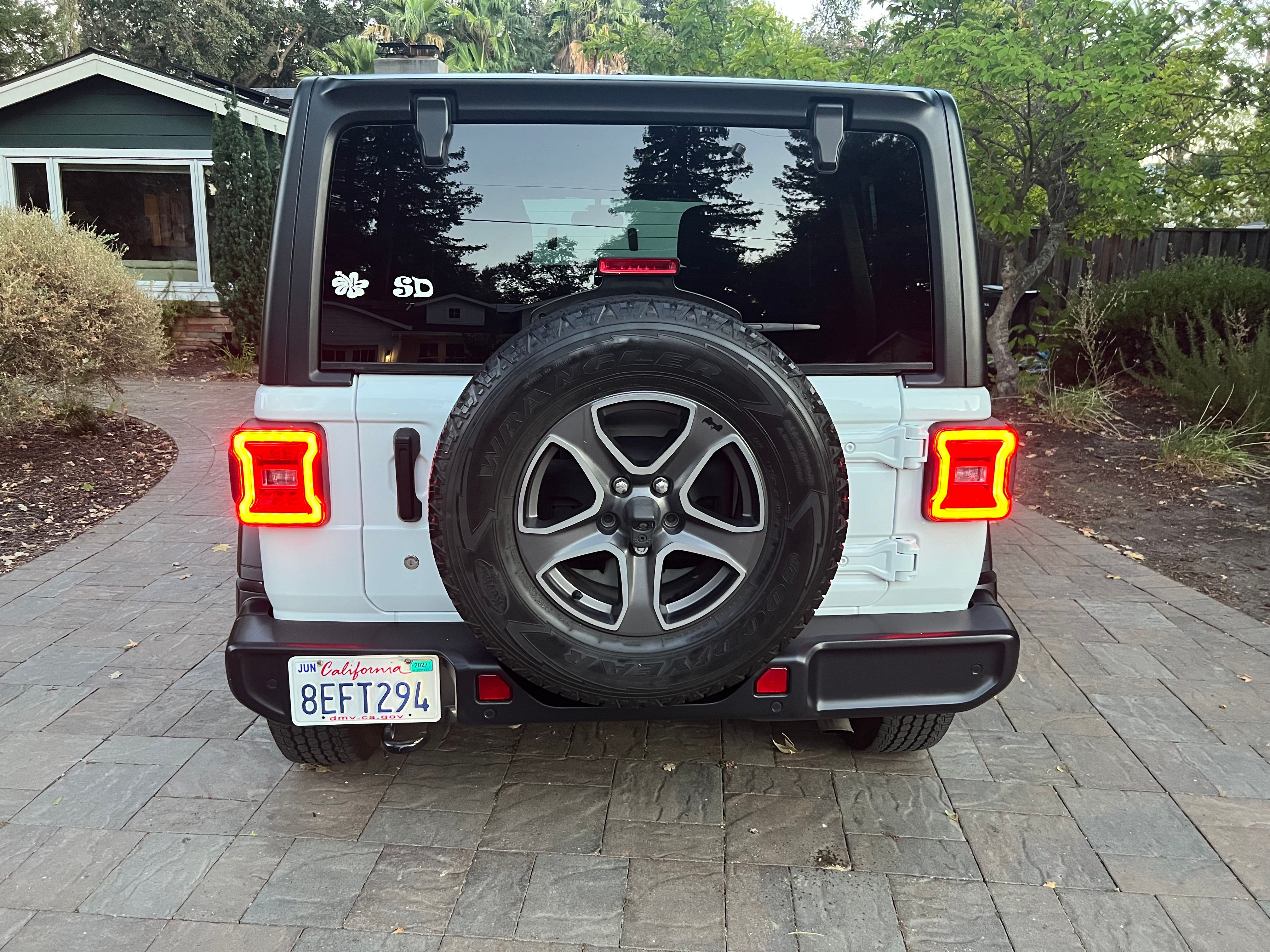 Used 2018 Jeep Wrangler Unlimited Sport S AWD/4WD image 5