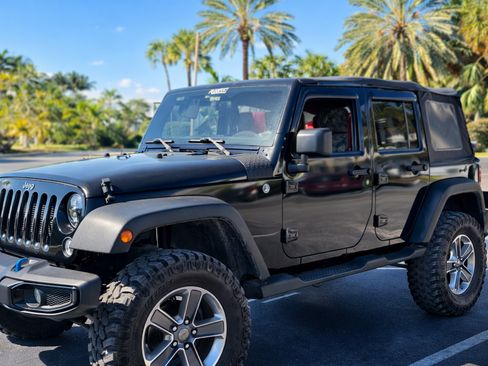 Used 2015 Jeep Wrangler Unlimited Sport w/ Max Tow Package image 11