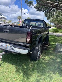 Used 2003 Chevrolet Silverado 2500 W/T AWD/4WD image 16