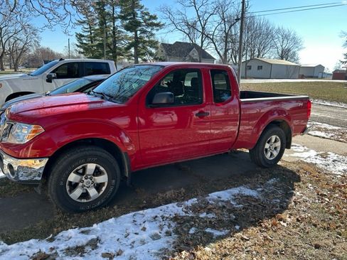 Used 2010 Nissan Frontier SE w/ SE Value Truck Pkg image 1