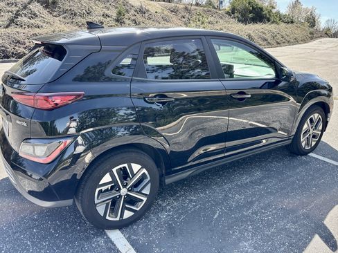 Used 2023 Hyundai Kona SEL w/ Cargo Package image 14