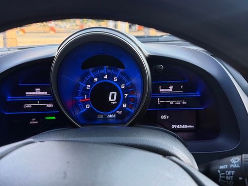 Used 2011 Honda CR-Z EX image 9