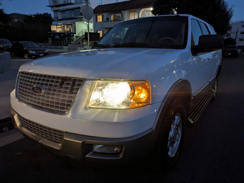 Used 2003 Ford Expedition Eddie Bauer image 26
