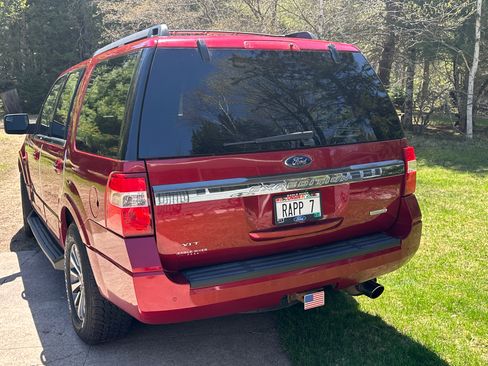 Used 2017 Ford Expedition XLT AWD/4WD image 9