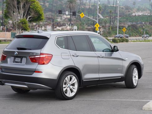 Used 2013 BMW X3 xDrive35i image 5