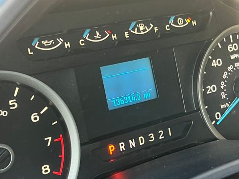 Used 2017 Ford F150 XLT image 16