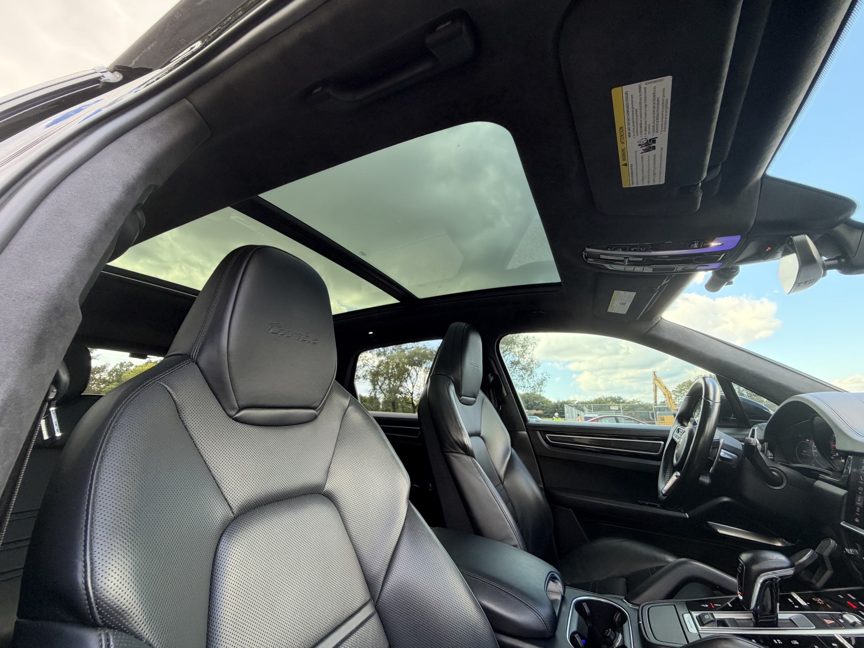 Used 2019 Porsche Cayenne Turbo AWD/4WD image 13