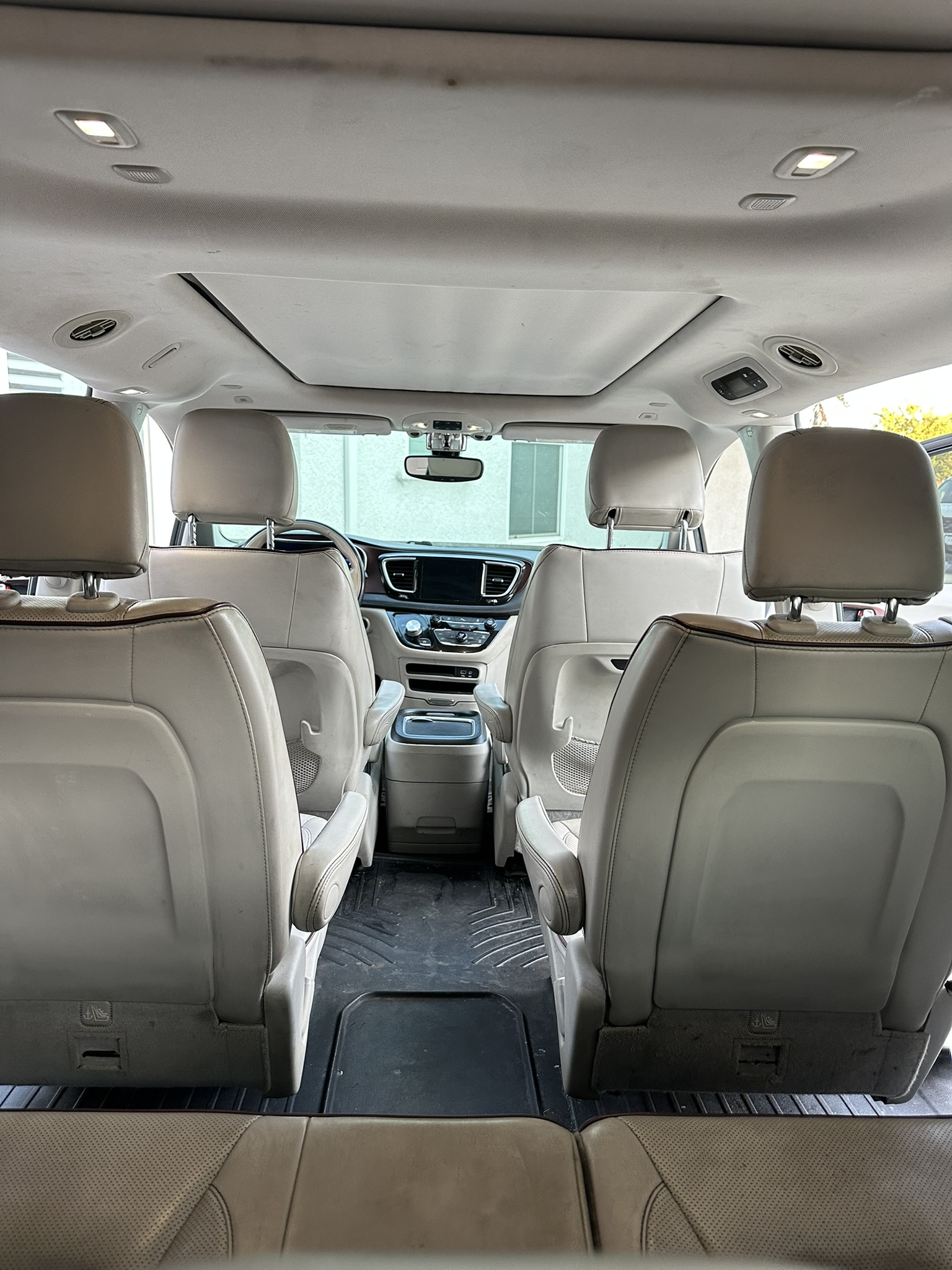 Used 2019 Chrysler Pacifica Limited FWD image 15