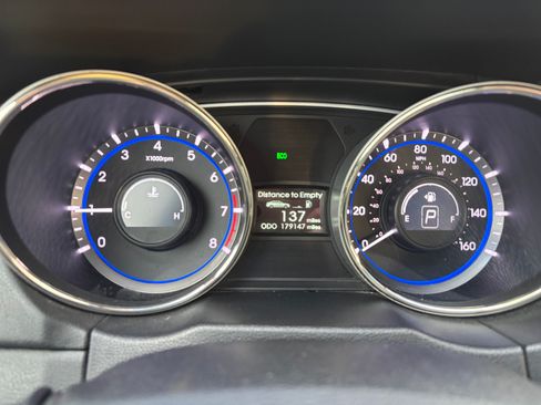 Used 2013 Hyundai Sonata Limited w/ Premium Pkg image 17