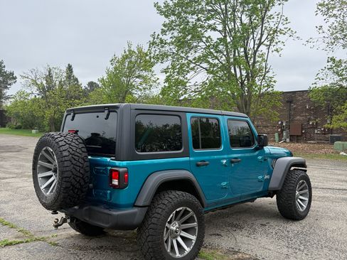 Used 2020 Jeep Wrangler Unlimited Sport S AWD/4WD image 6