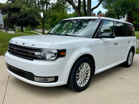 Used 2019 Ford Flex SEL w/ Equipment Group 202A AWD/4WD image 1