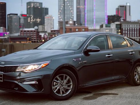 Used 2020 Kia Optima LX FWD image 1