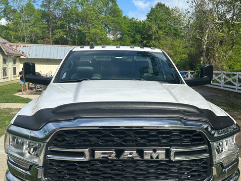 Used 2022 RAM 3500 Tradesman image 18