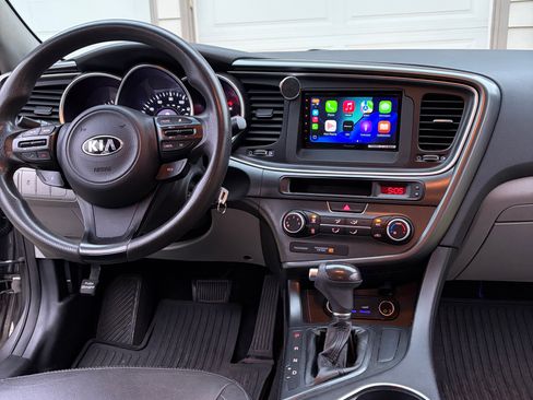 Used 2014 Kia Optima LX image 17