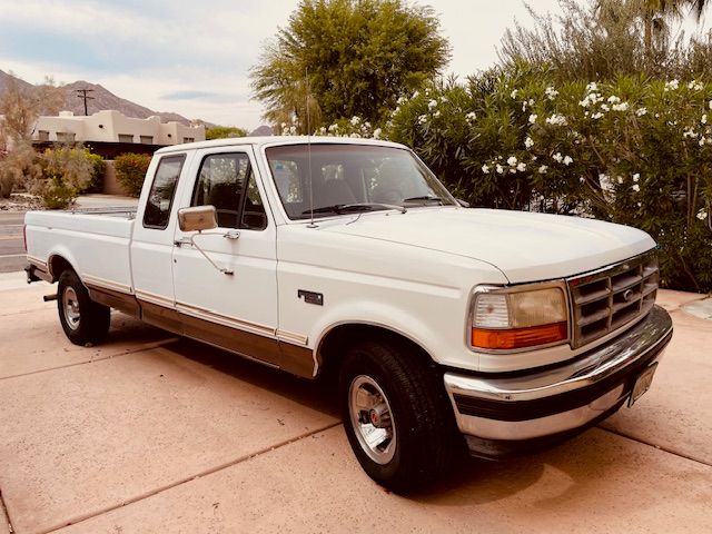 Used 1993 Ford F150 XL RWD image 1