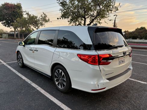 Used 2022 Honda Odyssey EX-L image 5