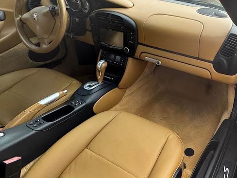 Used 2003 Porsche Boxster S image 9