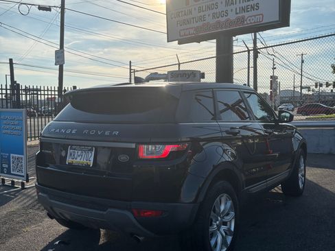Used 2019 Land Rover Range Rover Evoque AWD/4WD image 1