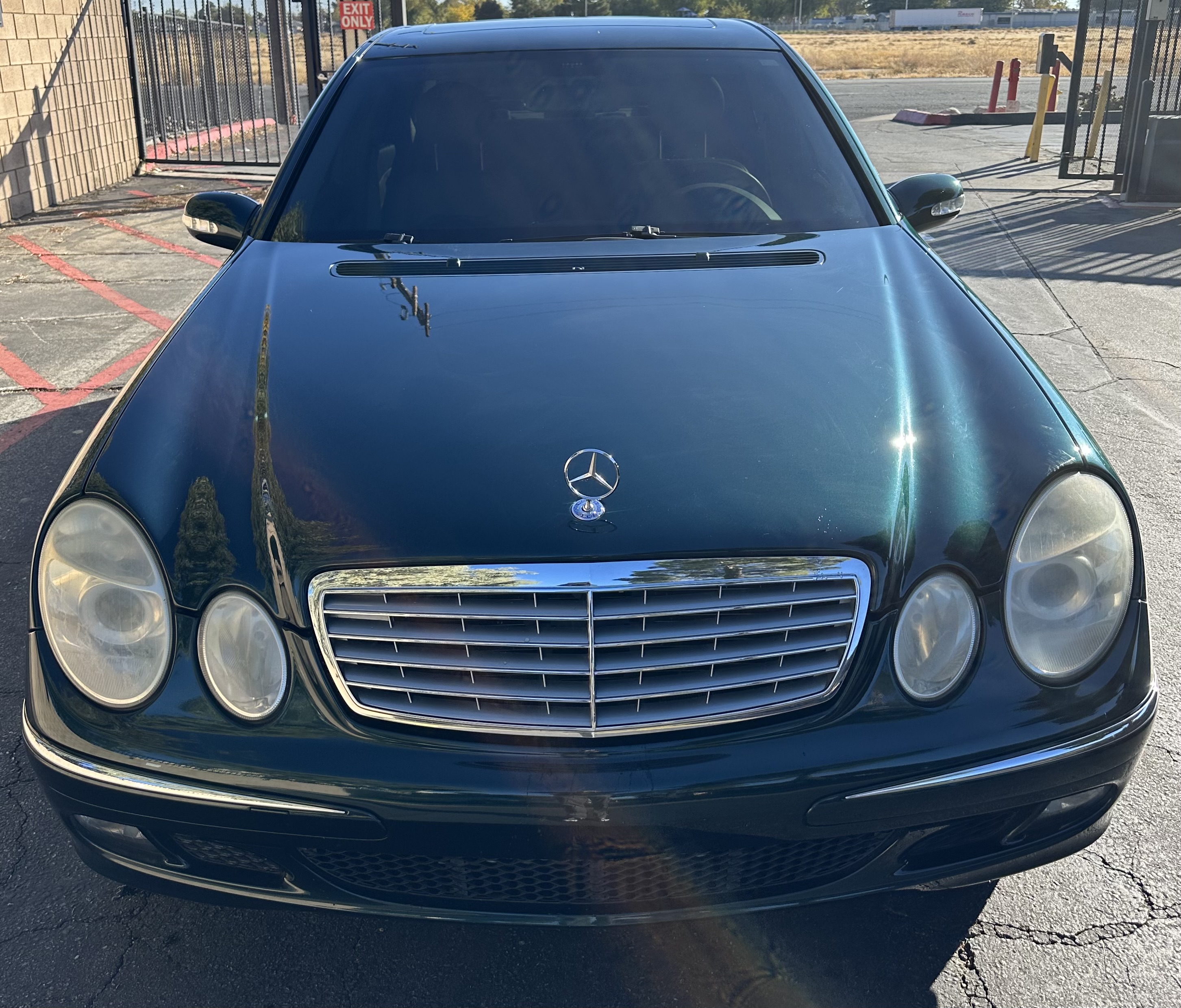 Used 2005 Mercedes-Benz E 500 Sedan image 1