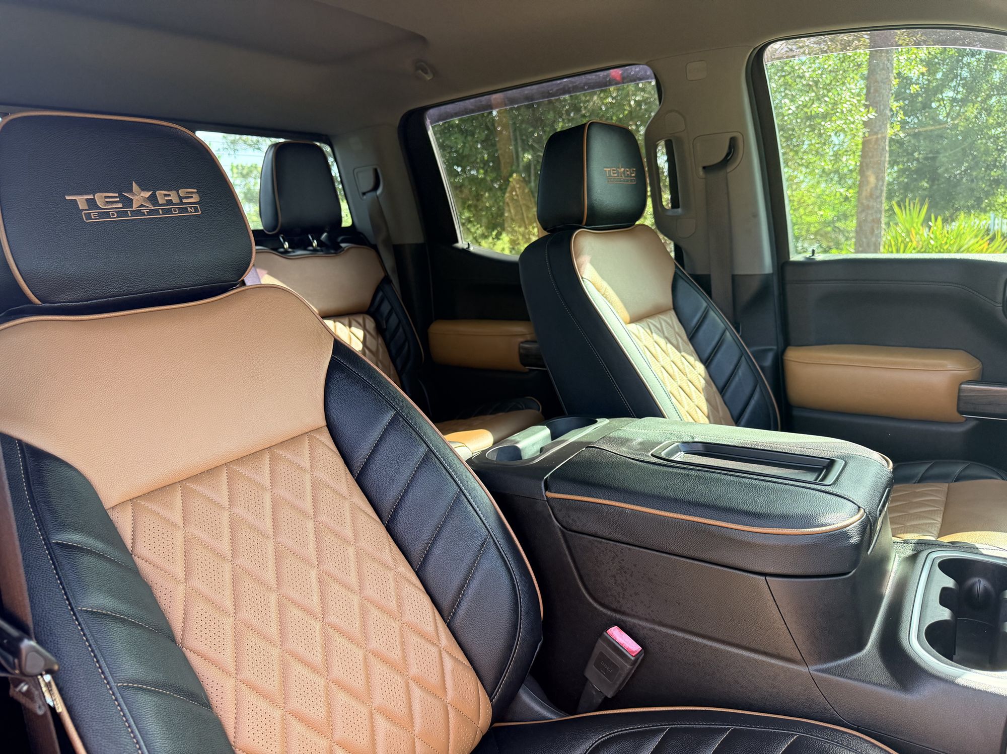 Used 2019 Chevrolet Silverado 1500 LTZ w/ LTZ Texas Edition RWD image 16