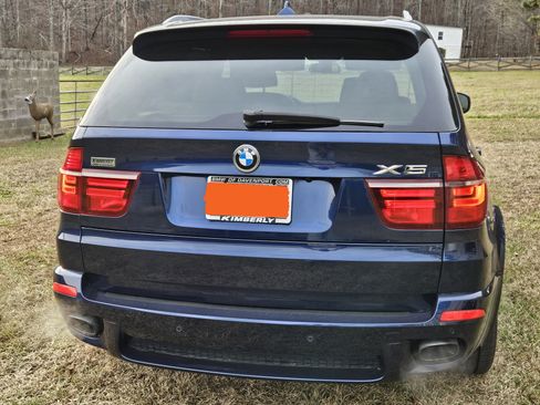 Used 2011 BMW X5 xDrive50i image 4