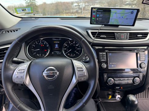 Used 2015 Nissan Rogue SL image 20