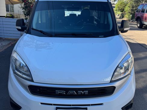 Used 2022 RAM ProMaster City Tradesman FWD image 9