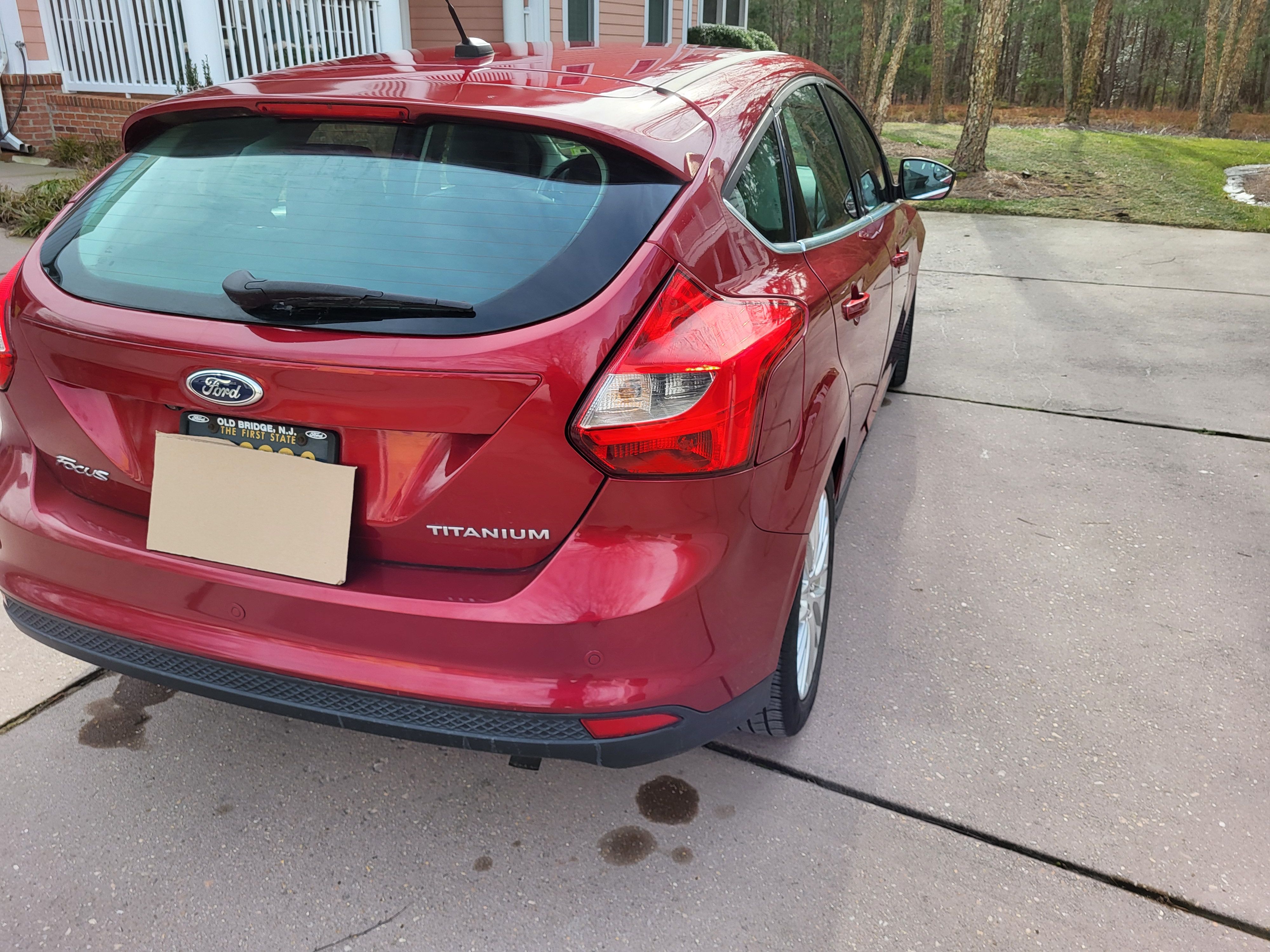Used 2014 Ford Focus Titanium FWD image 5