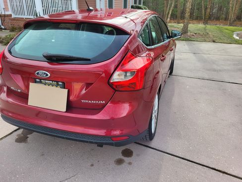 Used 2014 Ford Focus Titanium image 5