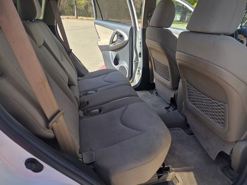 Used 2012 Toyota RAV4 Sport Utility 4D w/ Upgrade Value Pkg image 25