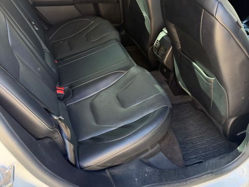 Used 2020 Ford Fusion Titanium image 10