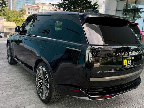 Used 2024 Land Rover Range Rover SE AWD/4WD image 26