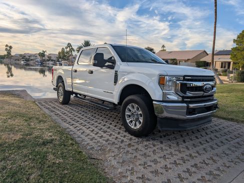 Used 2022 Ford F250 XLT image 6
