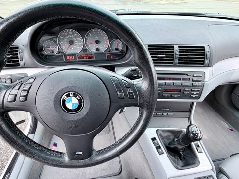 Used 2004 BMW M3 Coupe image 12