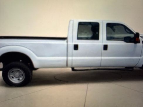 Used 2014 Ford F350 XL w/ Power Equipment Group image 6