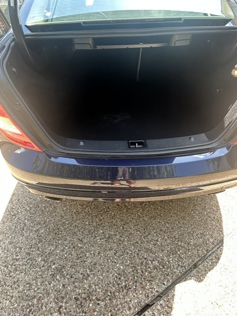 Used 2011 Mercedes-Benz C 300 Sedan image 19