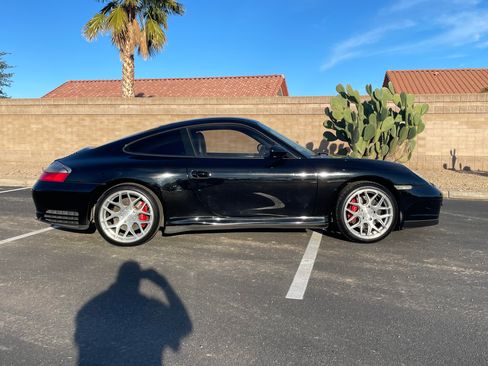 Used 2002 Porsche 911 Carrera 4S image 4