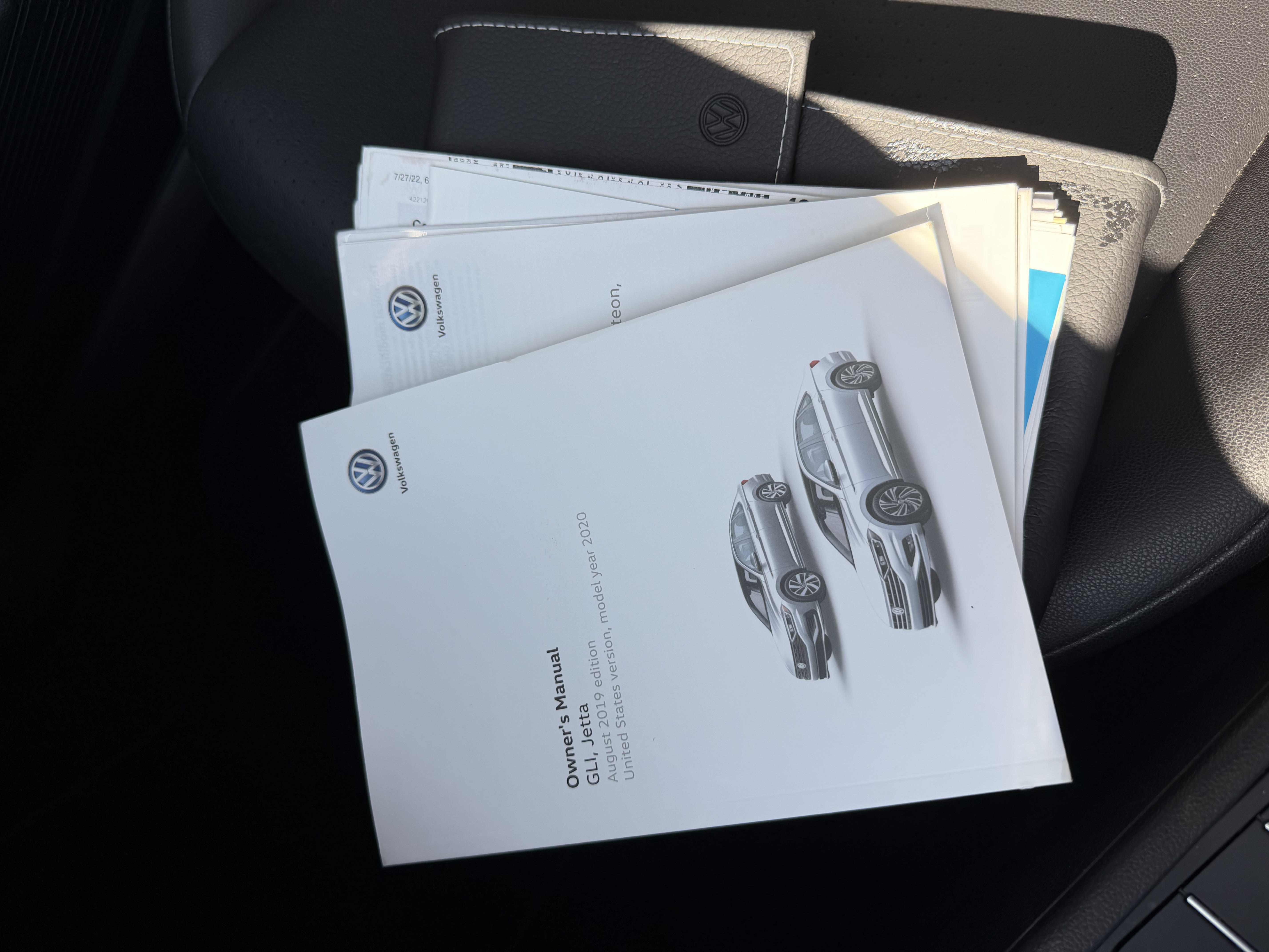 Used 2019 Volkswagen Jetta SE w/ Cold Weather Package FWD image 30