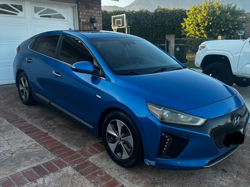Used 2017 Hyundai Ioniq Limited w/ Limited Ultimate Package 02 FWD image 1
