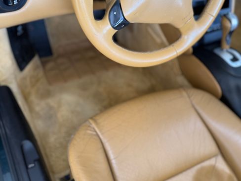 Used 2003 Porsche Boxster image 16