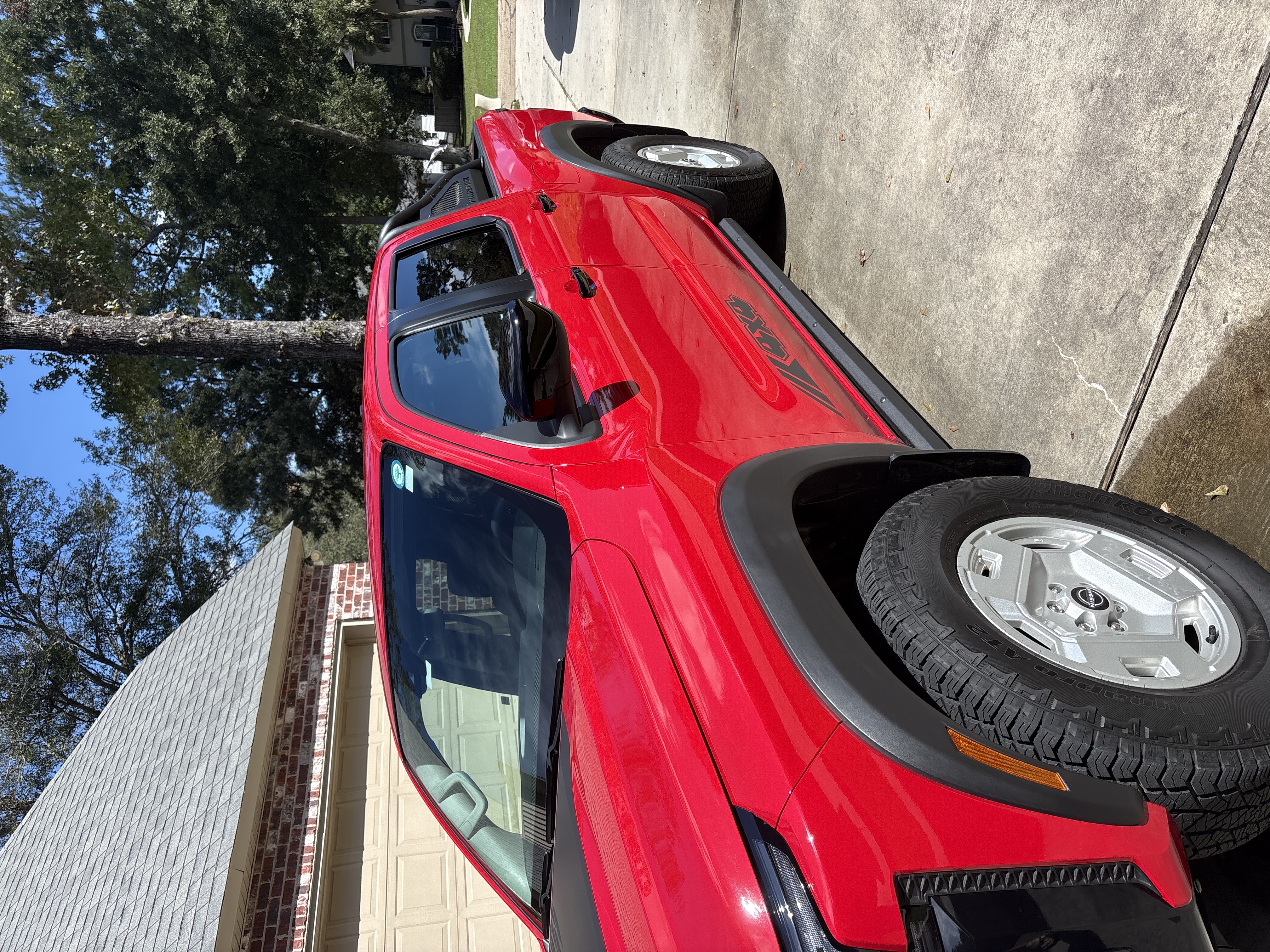 Used 2024 Nissan Frontier SV w/ Hardbody Edition AWD/4WD image 4
