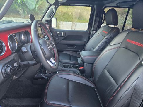 Used 2023 Jeep Wrangler Unlimited Rubicon image 13