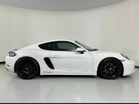 Used 2018 Porsche 718 Cayman image 28
