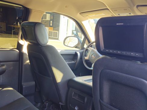 Used 2013 GMC Sierra 1500 SLE w/ Power Tech Package image 5