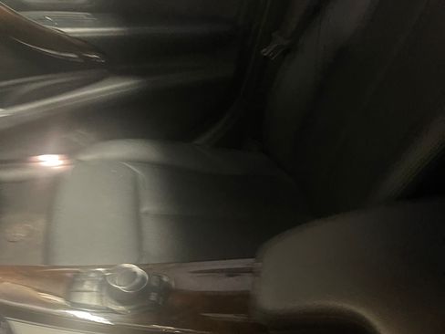 Used 2015 BMW 320i Sedan image 5