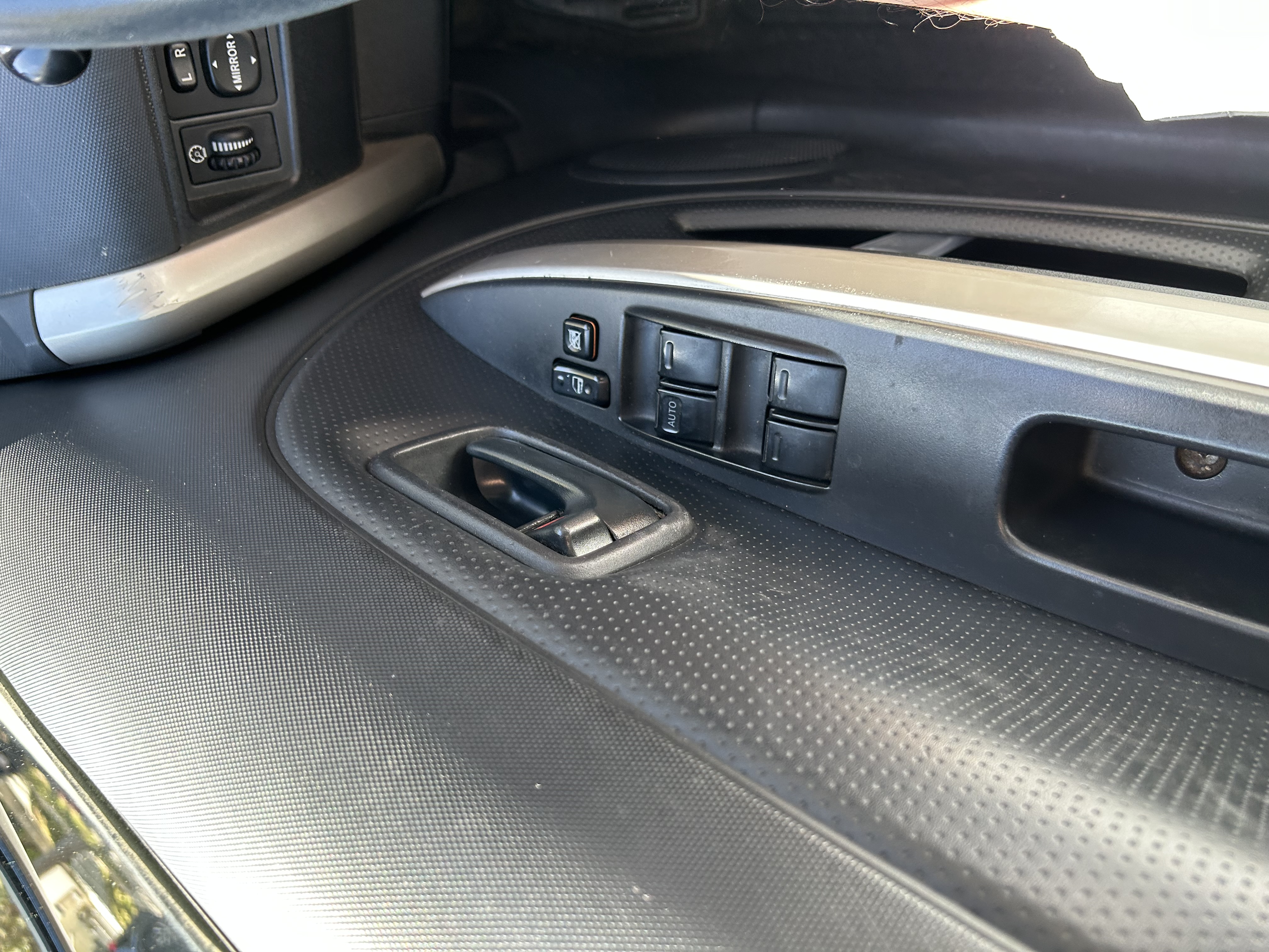 Used 2006 Scion xA FWD image 16